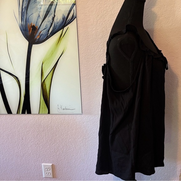 New torrid black tank top shirt size 2X - Picture 2 of 5